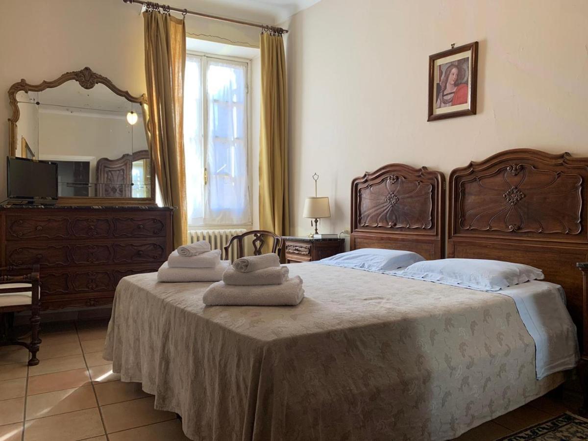 Albergo Dell'Angelo Pieve di Teco المظهر الخارجي الصورة